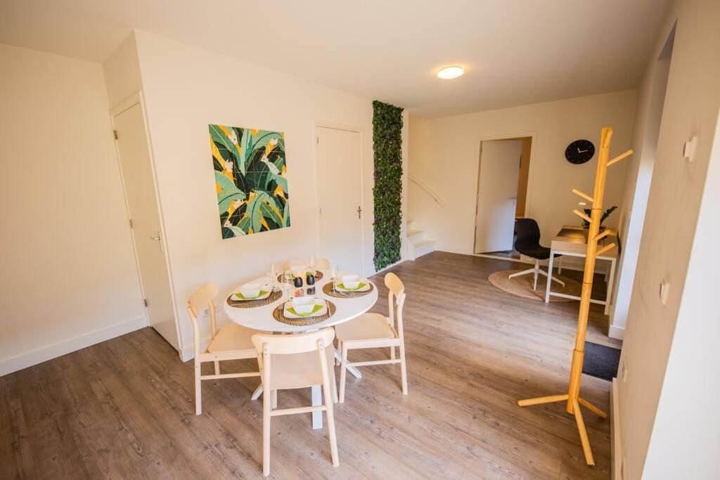Lovely 3 Bedroom Apartment In Eindhoven 65M2 - Sd23N Luaran gambar