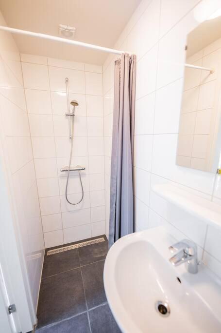 Lovely 3 Bedroom Apartment In Eindhoven 65M2 - Sd23N Luaran gambar